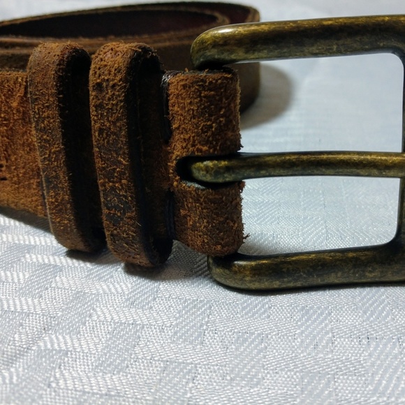 Levis Split Leather Belt w/ Brass Buckle - Picture 3 of 8
